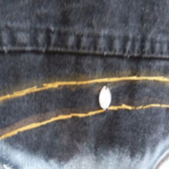 Custom Unique Black Denim Jacket Vest With Original Wolf Painting NC Artist "DH" - Picture 6 of 13